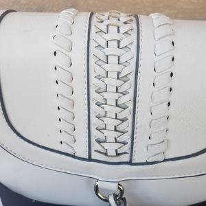 NWT Austin and York May Saddle Genuine Leather Crossbody Bag